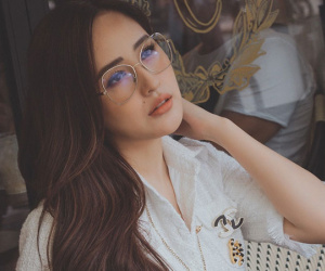 Hoa hậu Mai Phương Thúy từ bỏ mua đồ hiệu