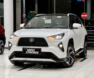 Loạt xe gầm cao cỡ nhỏ chuẩn bị đến tay khách Việt