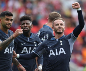 Số 10 mới tỏa sáng, Tottenham vẫn không thắng Brentford
