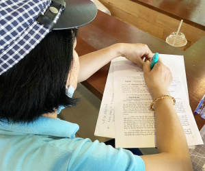 Tá hỏa vì phát hiện tiền gửi tiết kiệm thành hợp đồng bảo hiểm thời hạn 82 năm