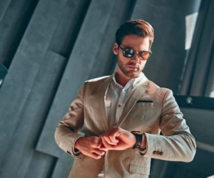 Đàn ông hiện đại chăm sóc cơ thể như thế nào?