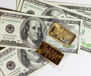 Giá vàng đồng loạt tăng, USD cao chót vót