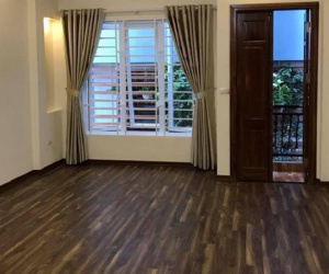Kiêng xuống tiền 'tháng cô hồn', vợ chồng trẻ tuột mất cơ hội mua nhà giá rẻ