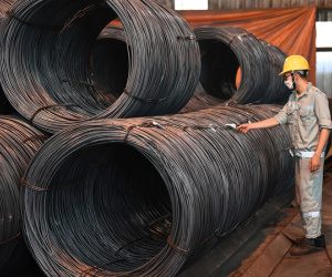 Giảm lần thứ 17 liên tiếp, giá thép xuống mức thấp nhất gần 3 năm