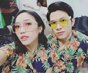 Bộ sưu tập đồ đôi suốt 8 năm yêu của Anh Tú - Diệu Nhi: Ngọt ngào đến thế cơ mà!