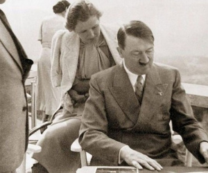 Tiết lộ gây choáng về tật xấu khó nói của vợ yêu trùm Hitler
