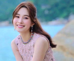 Hoa hậu Đặng Thu Thảo tự tin zoom cận nhan sắc, visual ít son phấn vẫn 'cân' tất