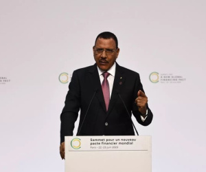 ECOWAS đến Niger, kêu gọi quân nổi dậy trả tự do cho tổng thống bị lật đổ