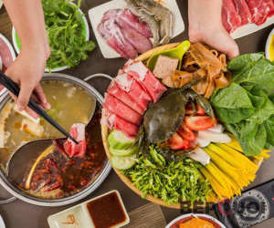 Đi ăn lẩu nên ăn rau hay thịt trước? Biết mà tránh kẻo 'rước họa vào thân'