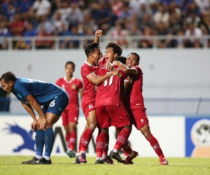 Thắng đậm chủ nhà Thái Lan, U23 Indonesia tranh chức vô địch với Việt Nam