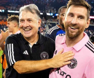 HLV Inter Miami tiết lộ tin bất ngờ về Messi