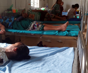 18 người ở Điện Biên nhập viện, nghi do uống phải nước nhiễm thuốc trừ cỏ
