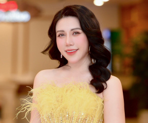 MC Hồng Nhung nói về cuộc sống độc thân tuổi 30