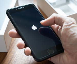 Lý do iPhone càng dùng càng chậm, thủ phạm là kẻ quen mặt không ai ngờ