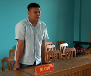Kiên Giang: Xin 2 viên đạn về cất giữ, nhân viên cửa hàng gas nhận 12 tháng tù
