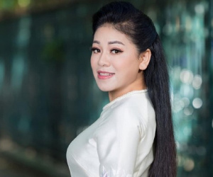 Ca sĩ Anh Thơ: Có học vị tiến sĩ, cho con đi du lịch 7 nước trong 1 tháng