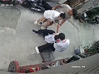 Xác minh thông tin nhóm người đánh hội đồng học sinh cấp 2 ở Hà Nội