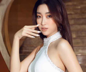 'Hoa hậu nghèo nhất Việt Nam' sau 7 năm đăng quang giờ là vợ chủ tịch, có hãng thời trang riêng