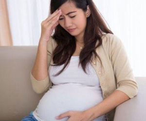 Bị mẹ chồng mắng té tát vì nhờ chồng bê mâm bát, dâu bầu sắp sinh nói đúng 12 từ khiến bà câm nín