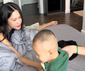 Đoàn Văn Hậu - Doãn Hải My vui đùa cùng con trai Hồ Tấn Tài, nhan sắc nàng WAG gây thương nhớ