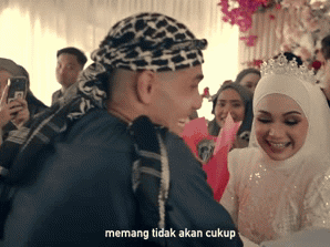 Ở bên giúp đỡ bạn thân từ lúc khởi nghiệp, người đàn ông vỡ òa trong ngày cưới khi nhận món quà khủng