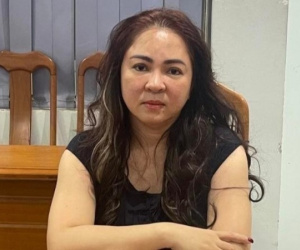Xét xử bà Nguyễn Phương Hằng cùng đồng phạm: Toà triệu tập ca sĩ Đàm Vĩnh Hưng, Thủy Tiên