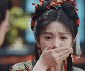 Nữ chính có nhan sắc gây mất ngủ nhất hiện tại: Khóc hay cười mặt cũng nhăn nheo như bà già