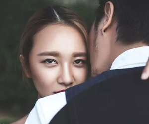 Vợ có tính trăng hoa, chồng đưa con đến gặp thầy bói nhờ tìm cha và cái kết đầy bất ngờ