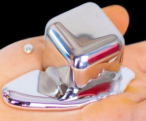 Bí mật về kim loại 'quý hơn vàng' cả thế giới đang săn lùng