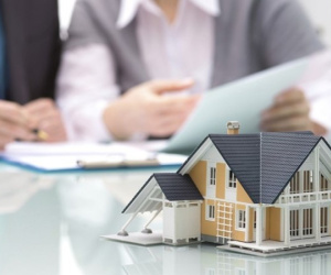 Em trai đòi đứng tên toàn bộ bất động sản khi cha mẹ qua đời