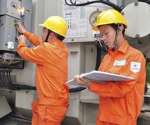 Đề xuất giá điện 'gánh lỗ' của EVN: Bộ Công Thương nói gì?