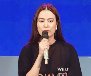 Khi được hỏi về Hồ Hoài Anh, Hoàng Thùy Linh nói: Tôi đề cao tình người!