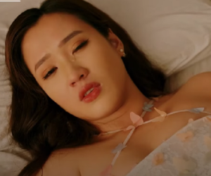 Làng trong phố tập 29: Nhung bị Lệ lừa đi tiếp khách, Hùng hốt hoảng nghe em gái kêu cứu