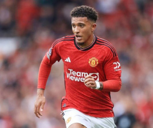 Bayern Munich giải cứu Sancho khỏi 'địa ngục' MU