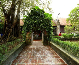 Đến Cổ Loa nghe truyền thuyết chuyện tình Mỵ Châu, thăm pho tượng đá trong am cổ