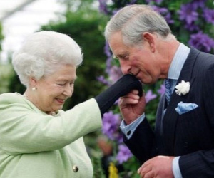 Một năm ngày mất của Nữ vương Elizabeth II, Vương thất Anh công bố bức chân dung đặc biệt