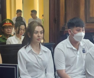 Toà cho Trang Nemo 15 phút để liên hệ luật sư, không thì...tự bào chữa