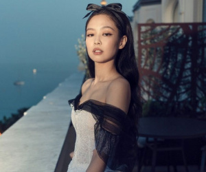 Jennie (BlackPink) vào Top 50 phụ nữ quyền lực năm 2023