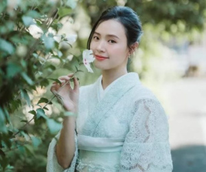 Midu từng bị bạn học chê từ nhan sắc đến cái tên khiến cô bật khóc