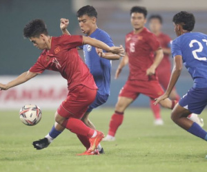 Video highlights U23 Việt Nam 2-2 U23 Singapore: Công làm thủ phá, ngắt chuỗi thăng hoa