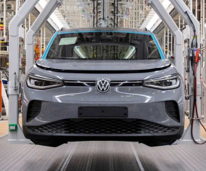 Đức lo ngại Volkswagen đang thua từ sân khách đến sân nhà