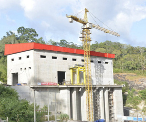EVN lo nguy cơ thất thu cả triệu USD khi bán điện sang Lào