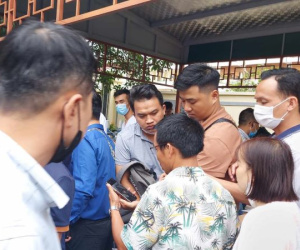 Bức ảnh đau buồn nhất vụ cháy chung cư mini, 'mấy đứa cháu mất hết cả rồi'