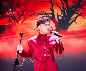 Thiếu gia tập đoàn nghìn tỉ lao vào showbiz