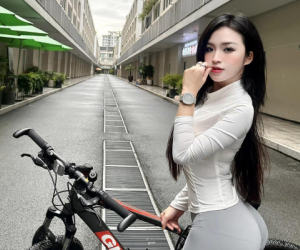 Diện đồ gym bó sát, hot girl Đồng Nai khiến ai cũng không thể rời mắt