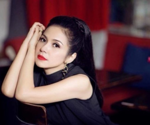 Giữa lùm xùm Hoàng Thùy Linh trịch thượng, Việt Trinh khuyên bảo đừng quên khán giả và báo chí