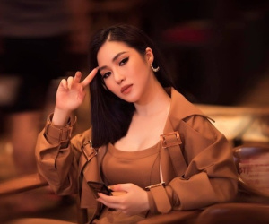 Trước khi bất ngờ về Việt Nam, Hương Tràm sống ra sao ở Mỹ trong 4 năm?