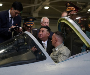Ông Kim Jong Un ‘ấn tượng sâu sắc’ về ngành sản xuất máy bay của Nga