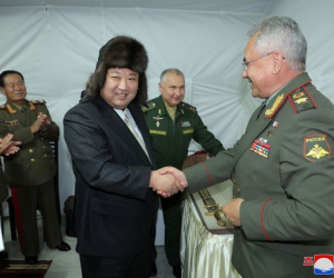 Ông Kim Jong-un được quan chức Nga tặng máy bay không người lái cảm tử