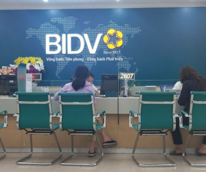 Ồ ạt hạ lãi suất huy động, có ngân hàng giảm sâu kỷ lục